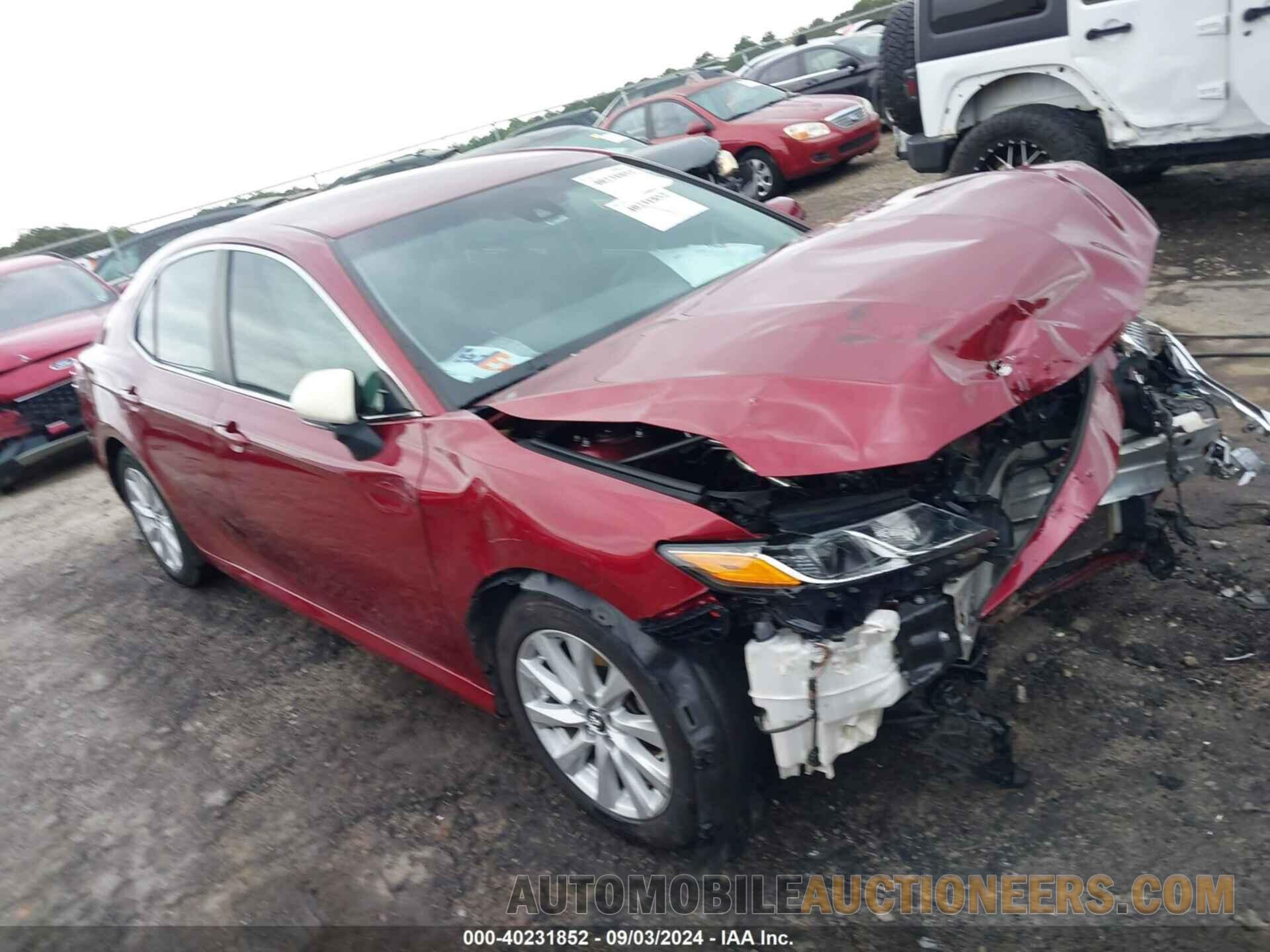 4T1B11HKXJU655094 TOYOTA CAMRY 2018