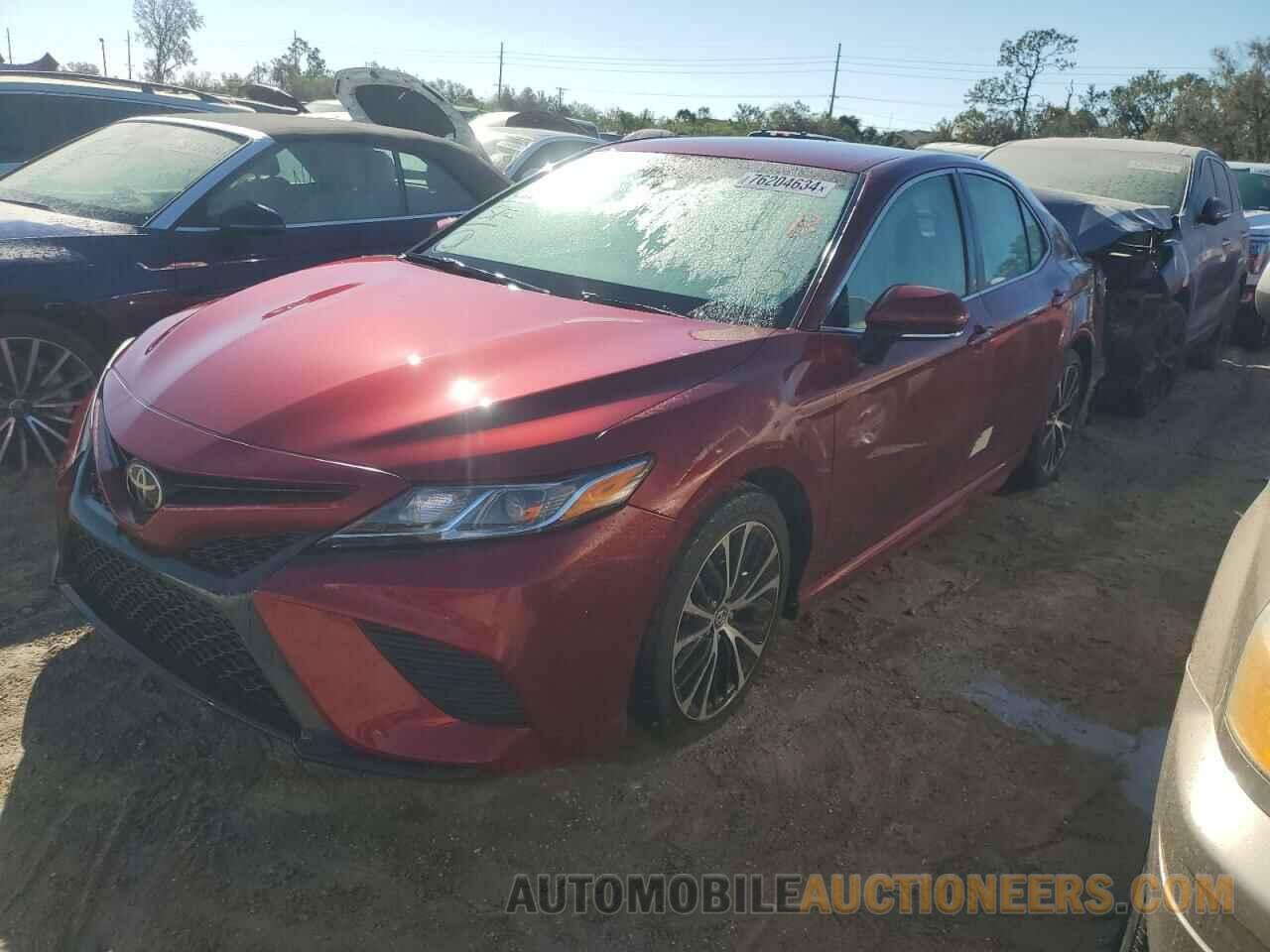 4T1B11HKXJU673210 TOYOTA CAMRY 2018