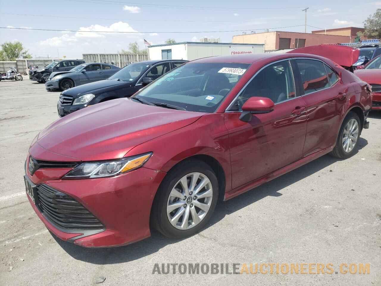 4T1B11HKXJU676253 TOYOTA CAMRY 2018