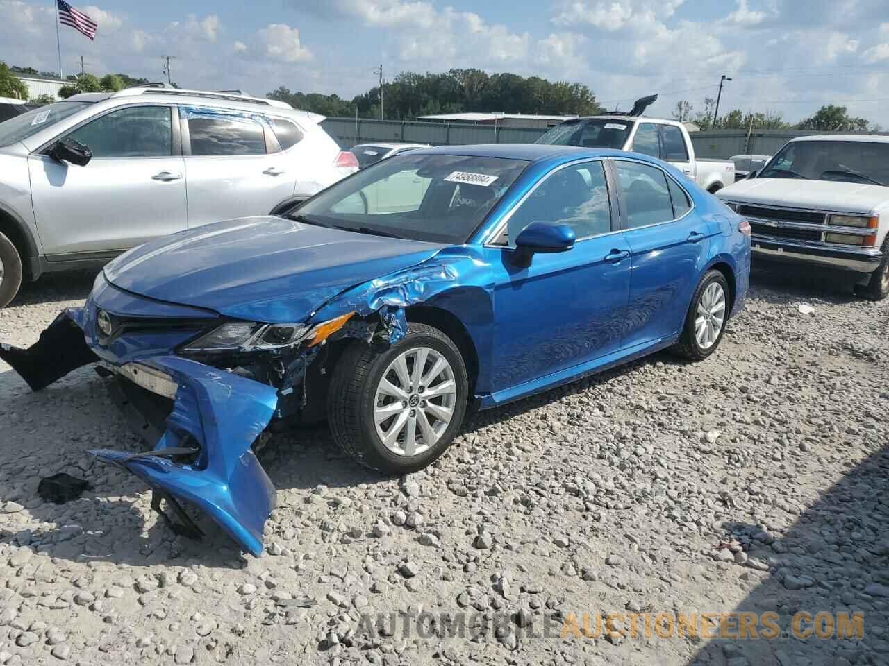 4T1B11HKXKU180385 TOYOTA CAMRY 2019