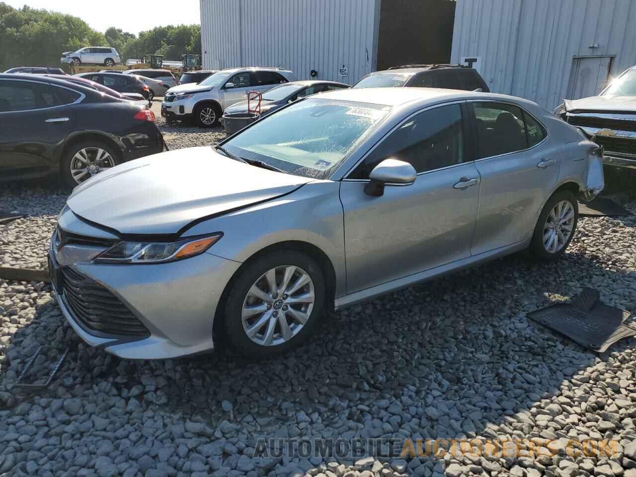 4T1B11HKXKU203843 TOYOTA CAMRY 2019