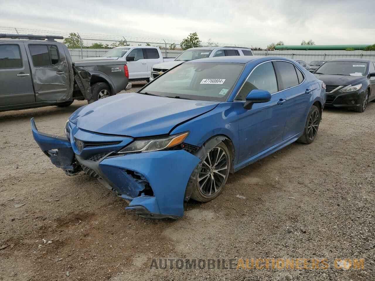 4T1B11HKXKU204670 TOYOTA CAMRY 2019