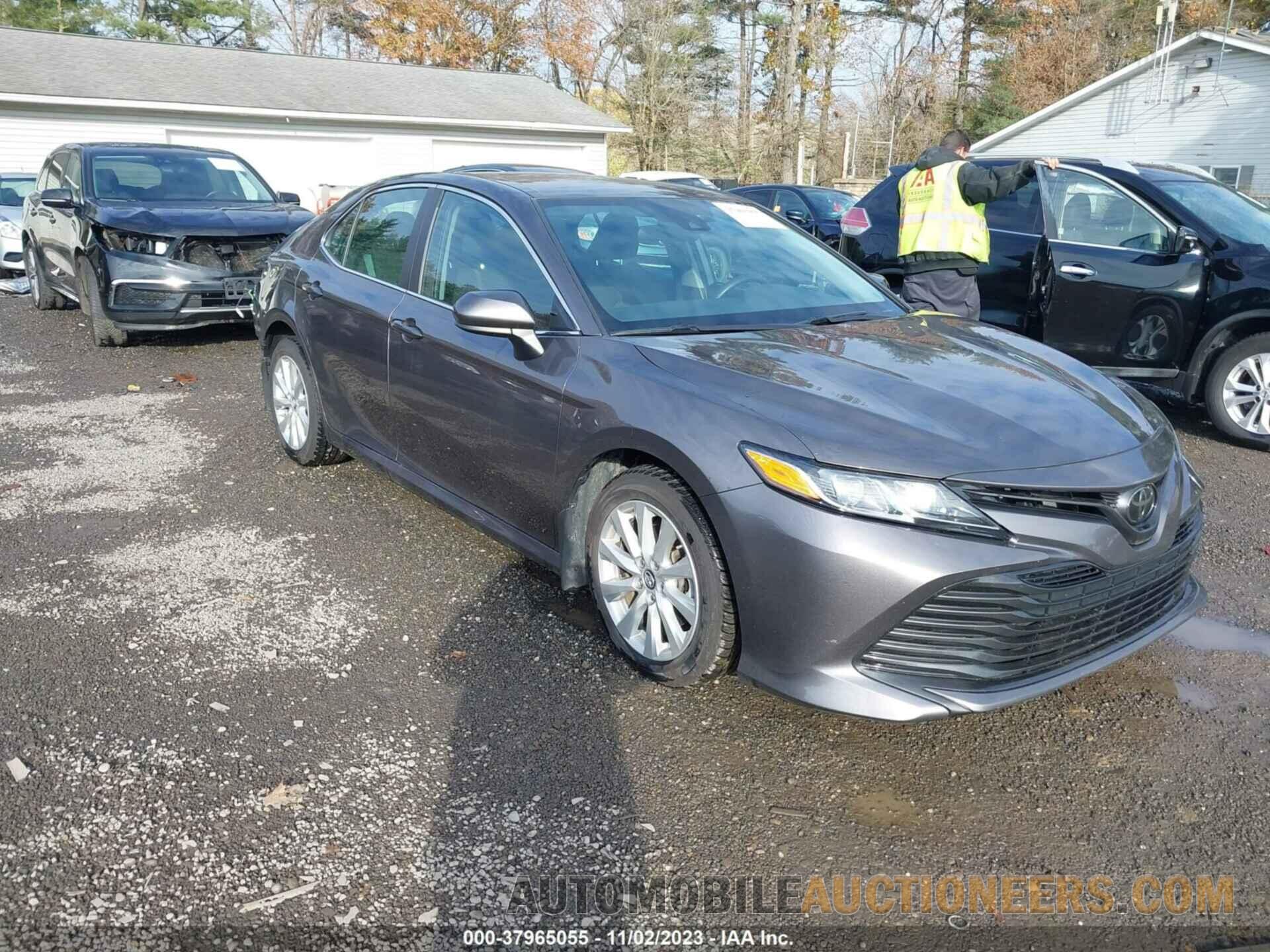 4T1B11HKXKU237815 TOYOTA CAMRY 2019