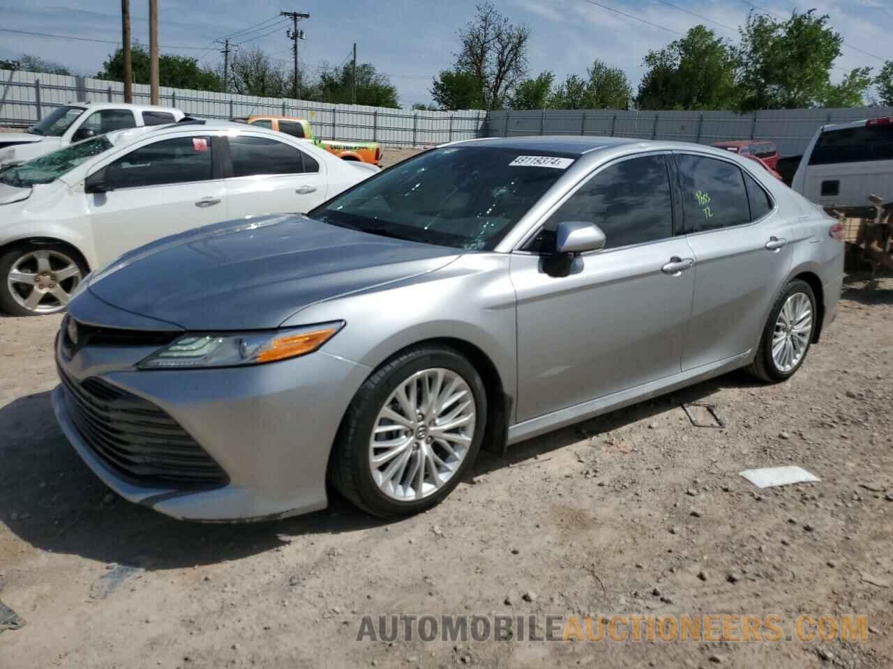 4T1B11HKXKU257899 TOYOTA CAMRY 2019