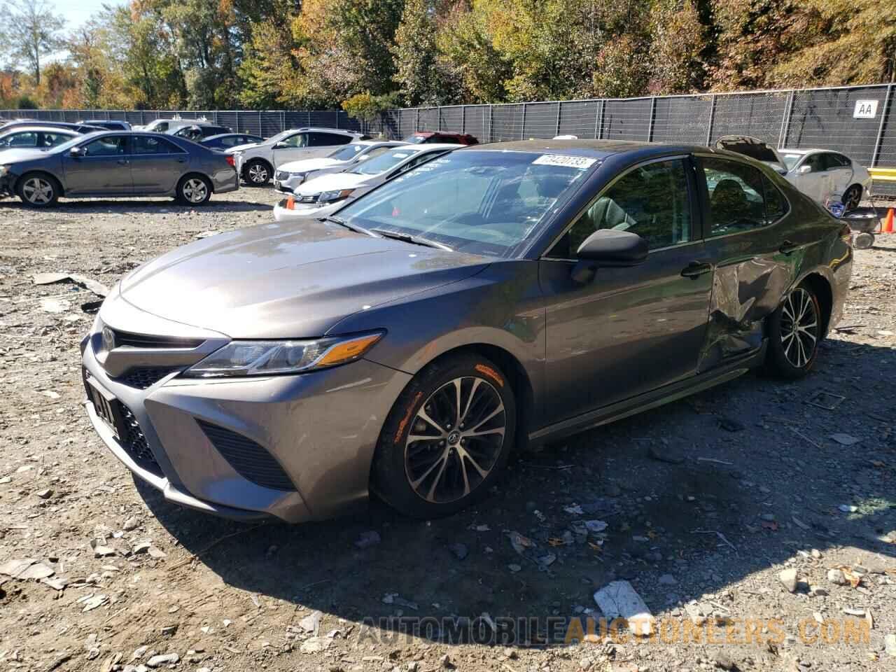 4T1B11HKXKU261614 TOYOTA CAMRY 2019