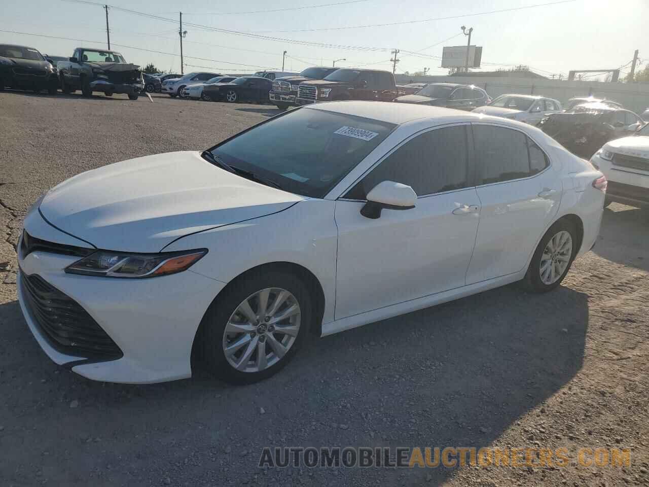 4T1B11HKXKU261645 TOYOTA CAMRY 2019