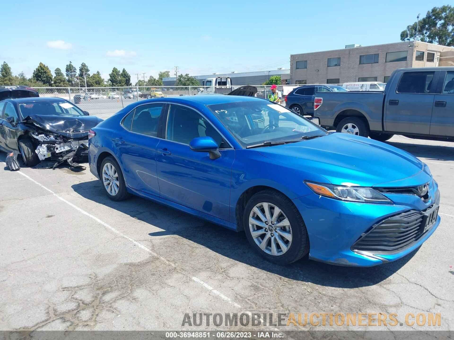 4T1B11HKXKU267641 TOYOTA CAMRY 2019