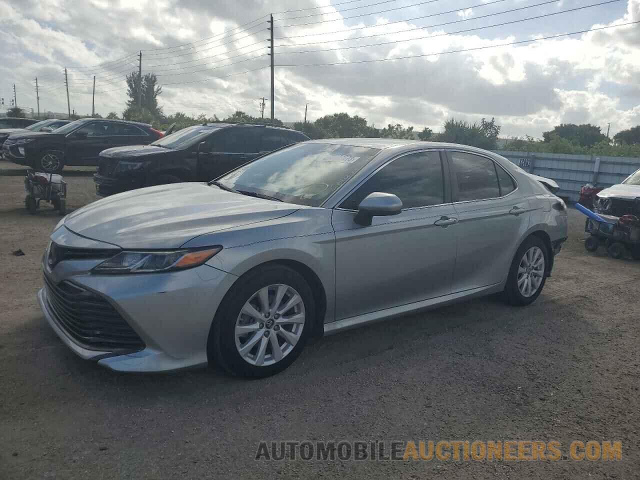 4T1B11HKXKU681535 TOYOTA CAMRY 2019