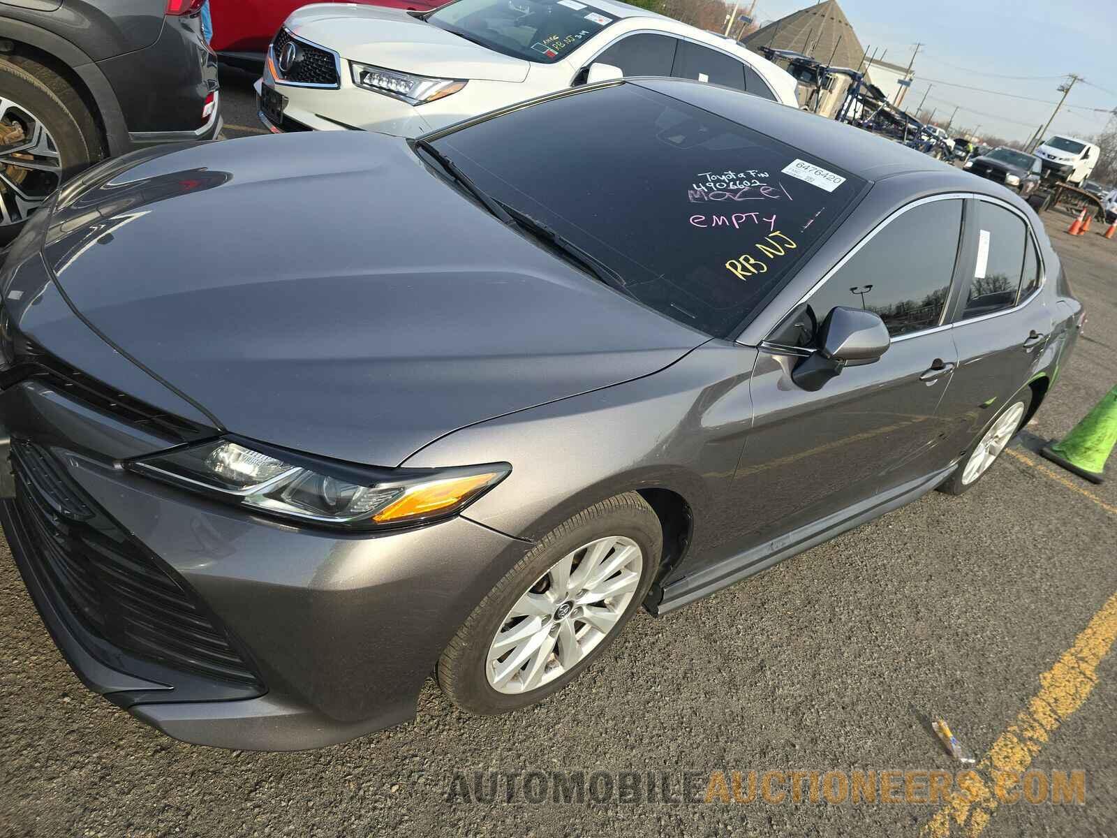 4T1B11HKXKU684984 Toyota Camry 2019