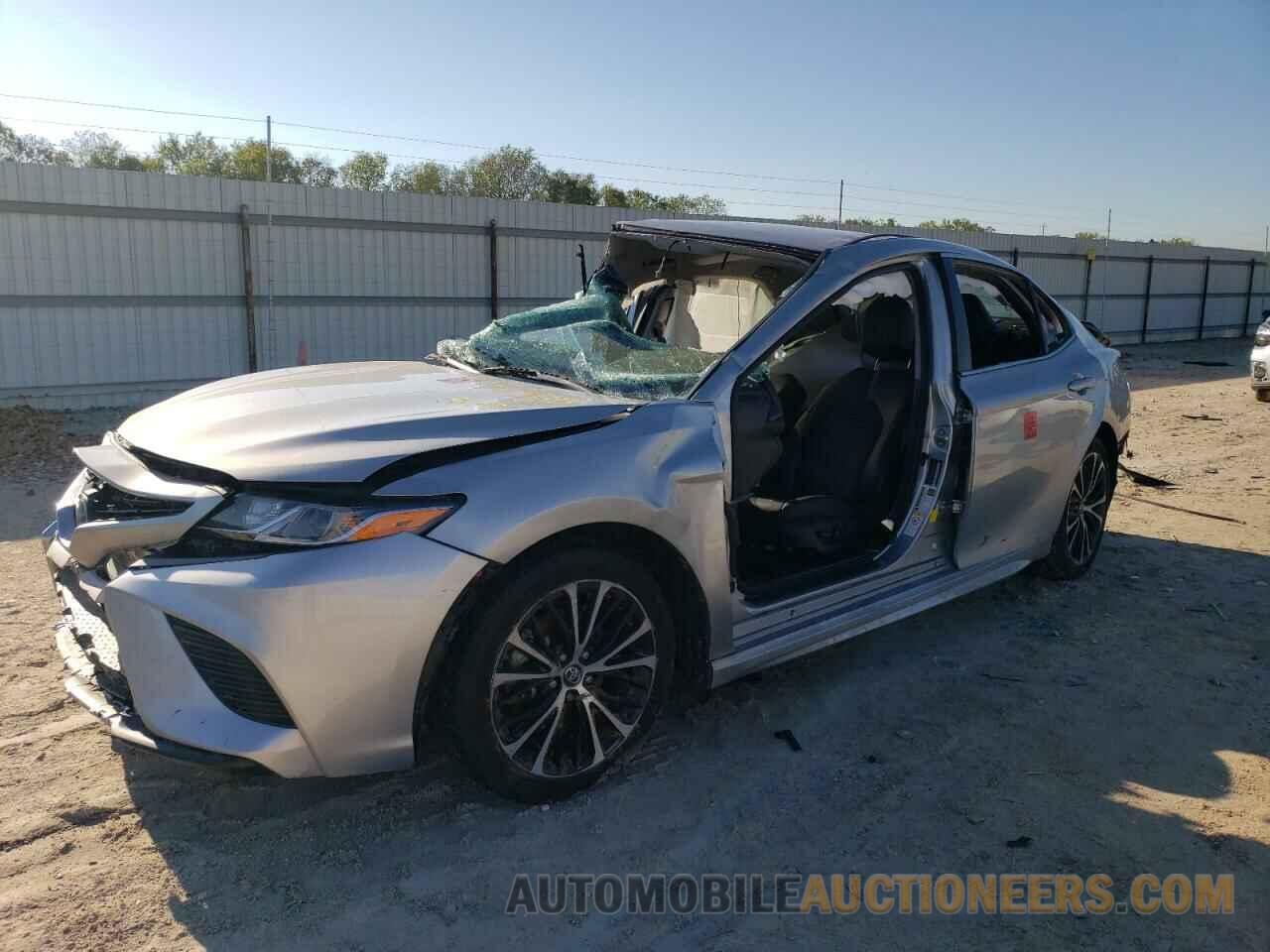 4T1B11HKXKU689022 TOYOTA CAMRY 2019