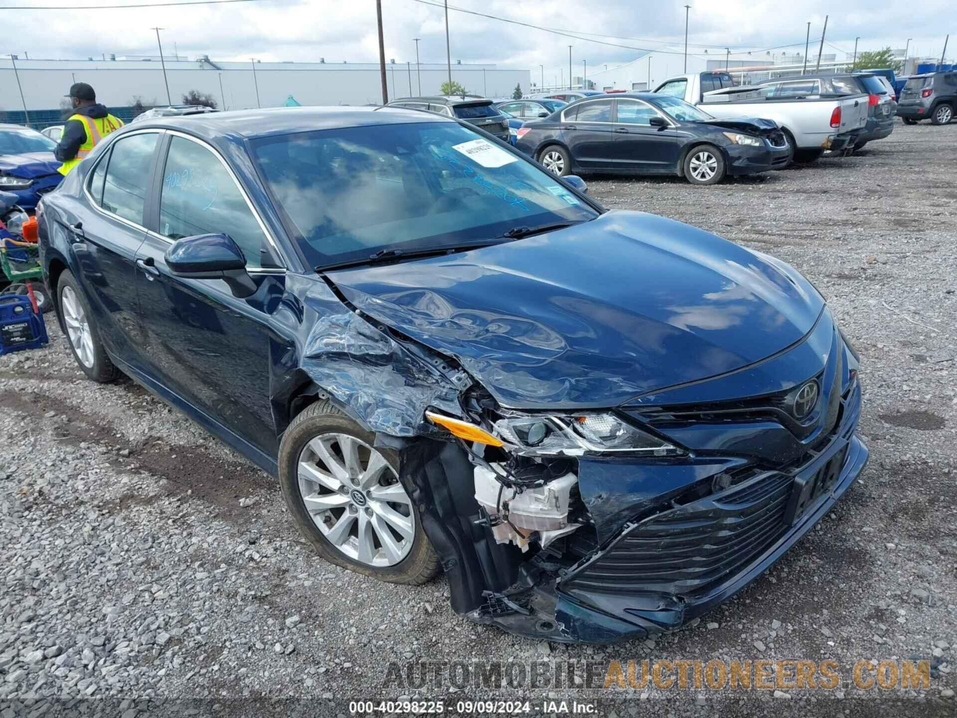 4T1B11HKXKU726649 TOYOTA CAMRY 2019