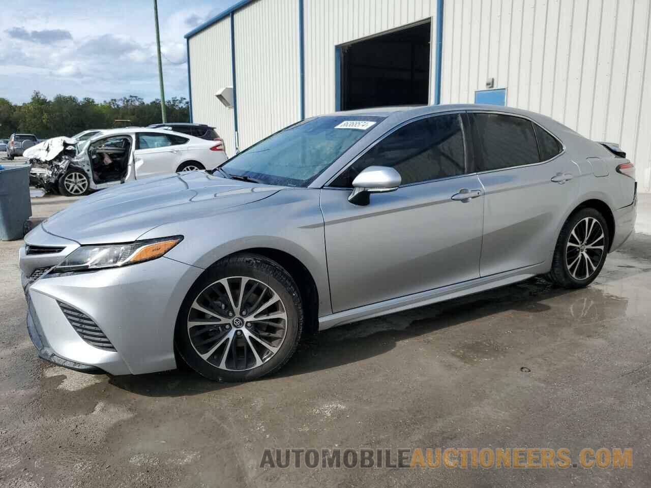 4T1B11HKXKU733648 TOYOTA CAMRY 2019