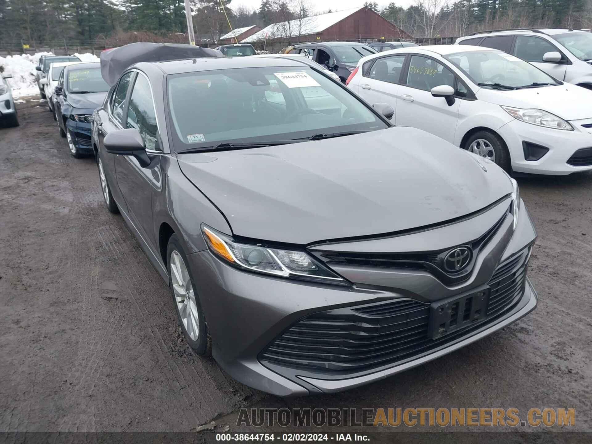 4T1B11HKXKU742088 TOYOTA CAMRY 2019