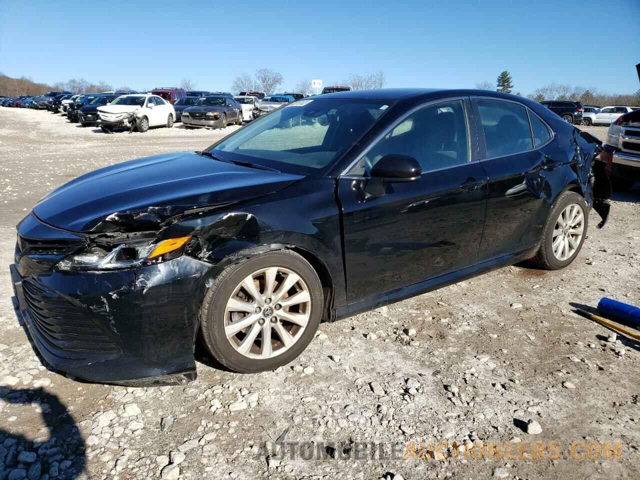 4T1B11HKXKU755021 TOYOTA CAMRY 2019