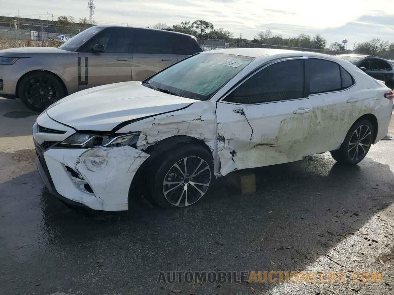 4T1B11HKXKU769260 TOYOTA CAMRY 2019