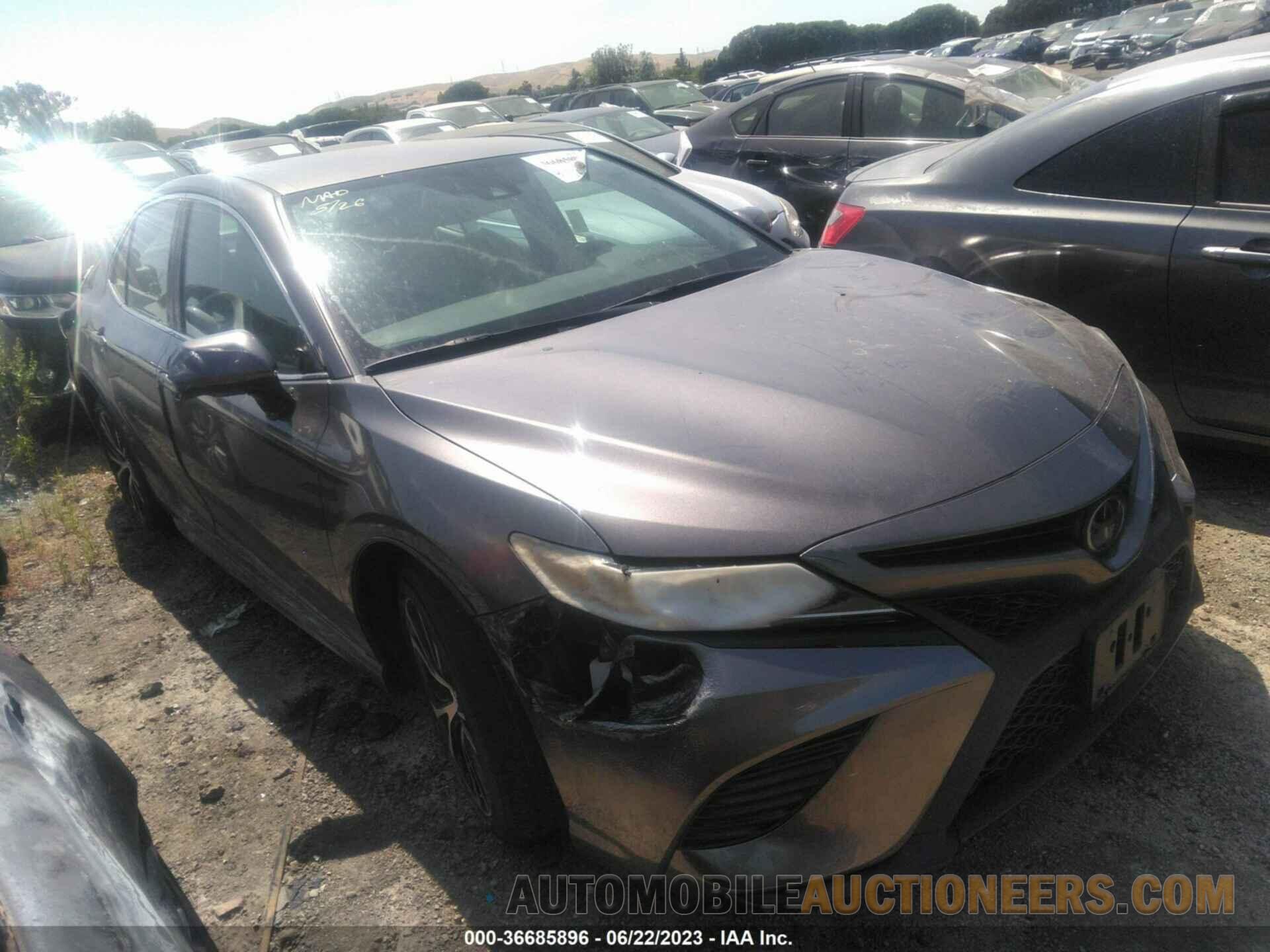 4T1B11HKXKU781005 TOYOTA CAMRY 2019