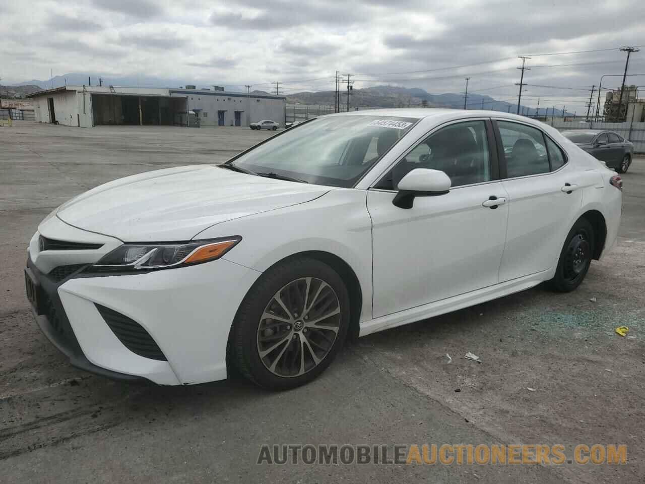 4T1B11HKXKU781215 TOYOTA CAMRY 2019