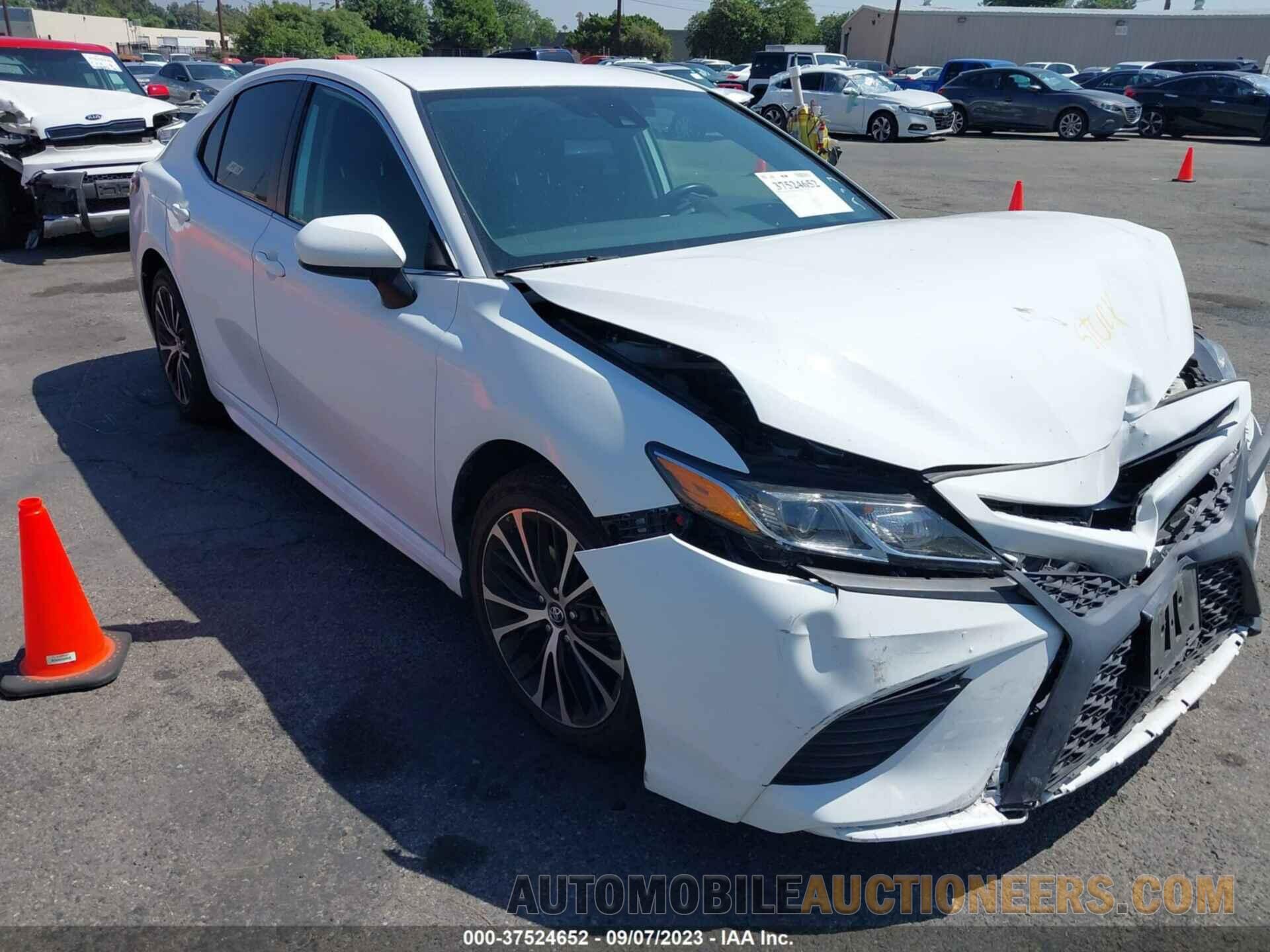 4T1B11HKXKU785569 TOYOTA CAMRY 2019