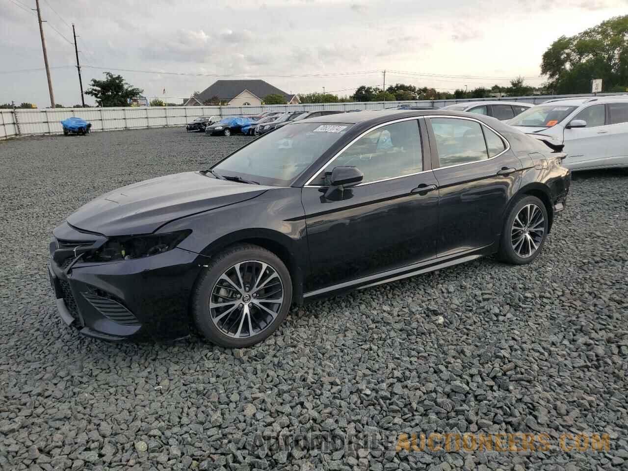 4T1B11HKXKU795518 TOYOTA CAMRY 2019