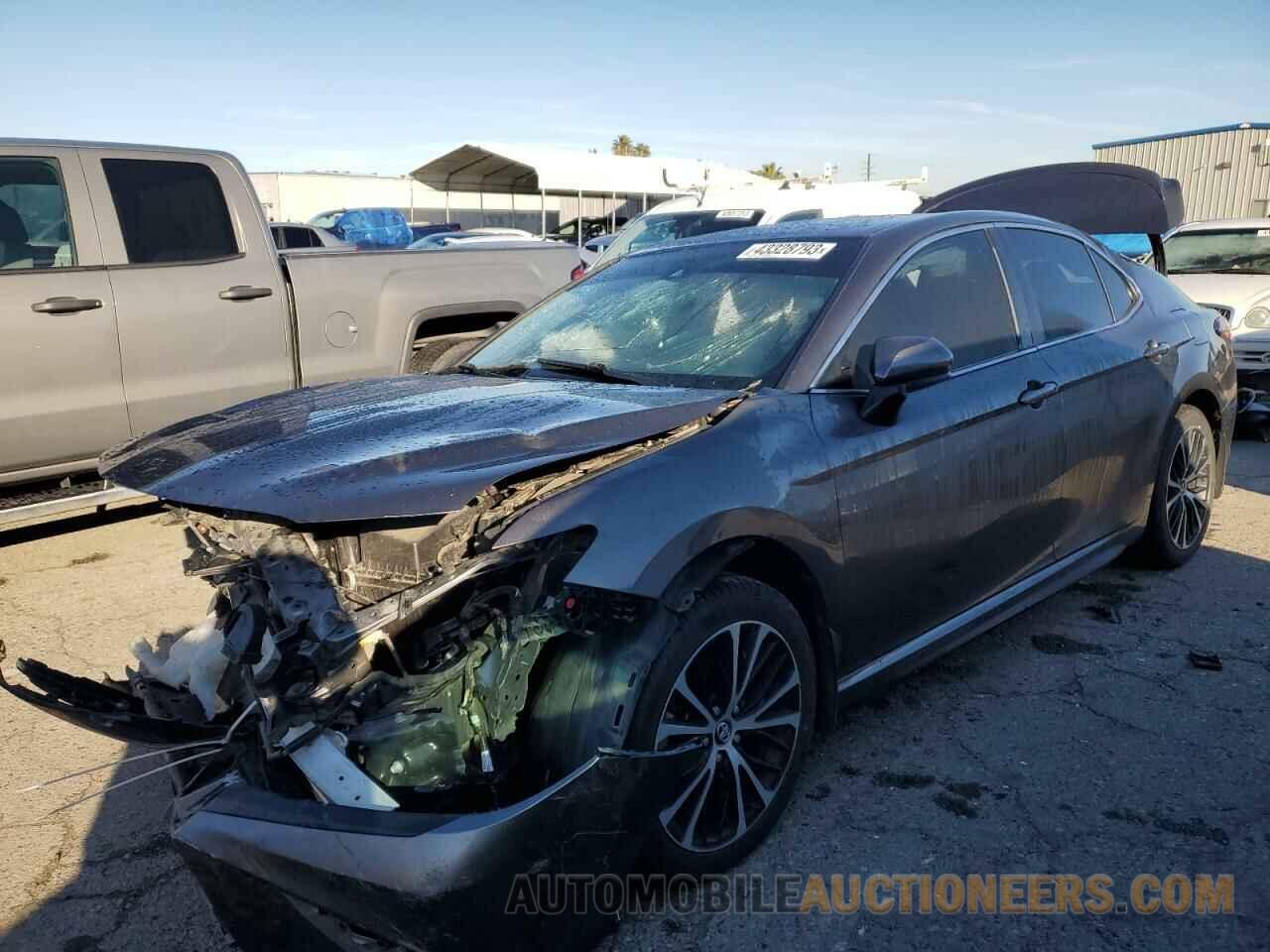 4T1B11HKXKU795700 TOYOTA CAMRY 2019