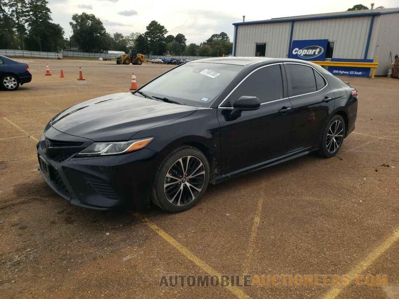 4T1B11HKXKU800166 TOYOTA CAMRY 2019