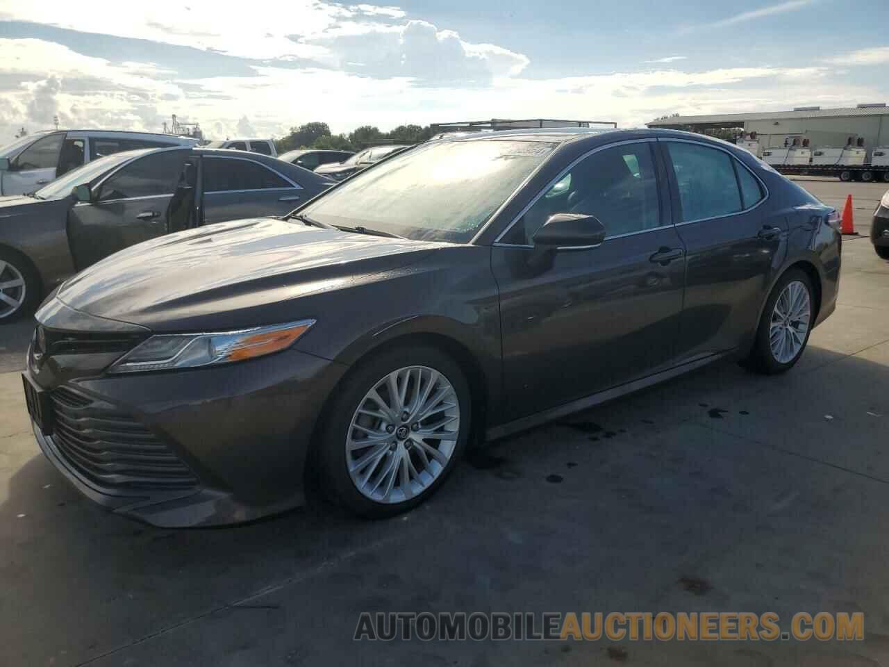 4T1B11HKXKU801091 TOYOTA CAMRY 2019