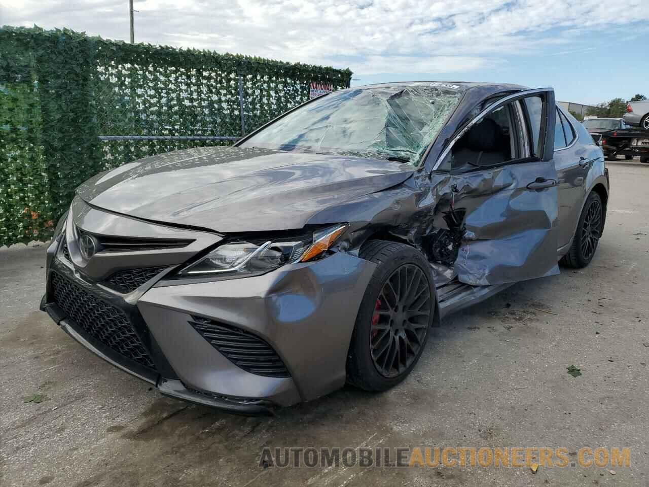 4T1B11HKXKU805366 TOYOTA CAMRY 2019