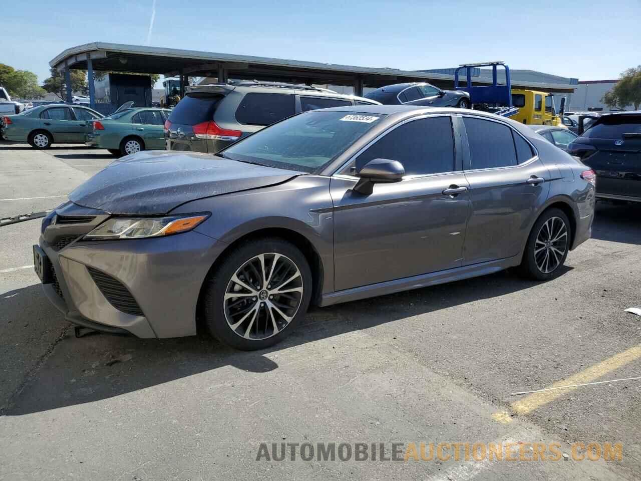 4T1B11HKXKU806503 TOYOTA CAMRY 2019