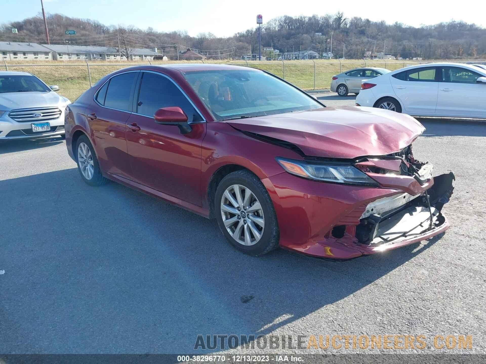 4T1B11HKXKU817307 TOYOTA CAMRY 2019