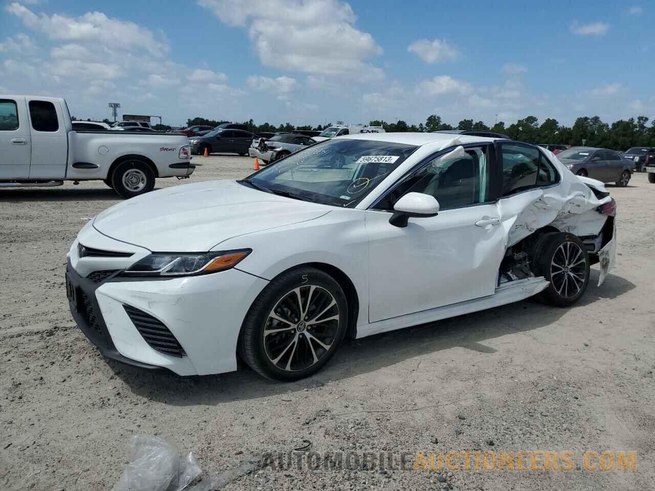 4T1B11HKXKU822278 TOYOTA CAMRY 2019