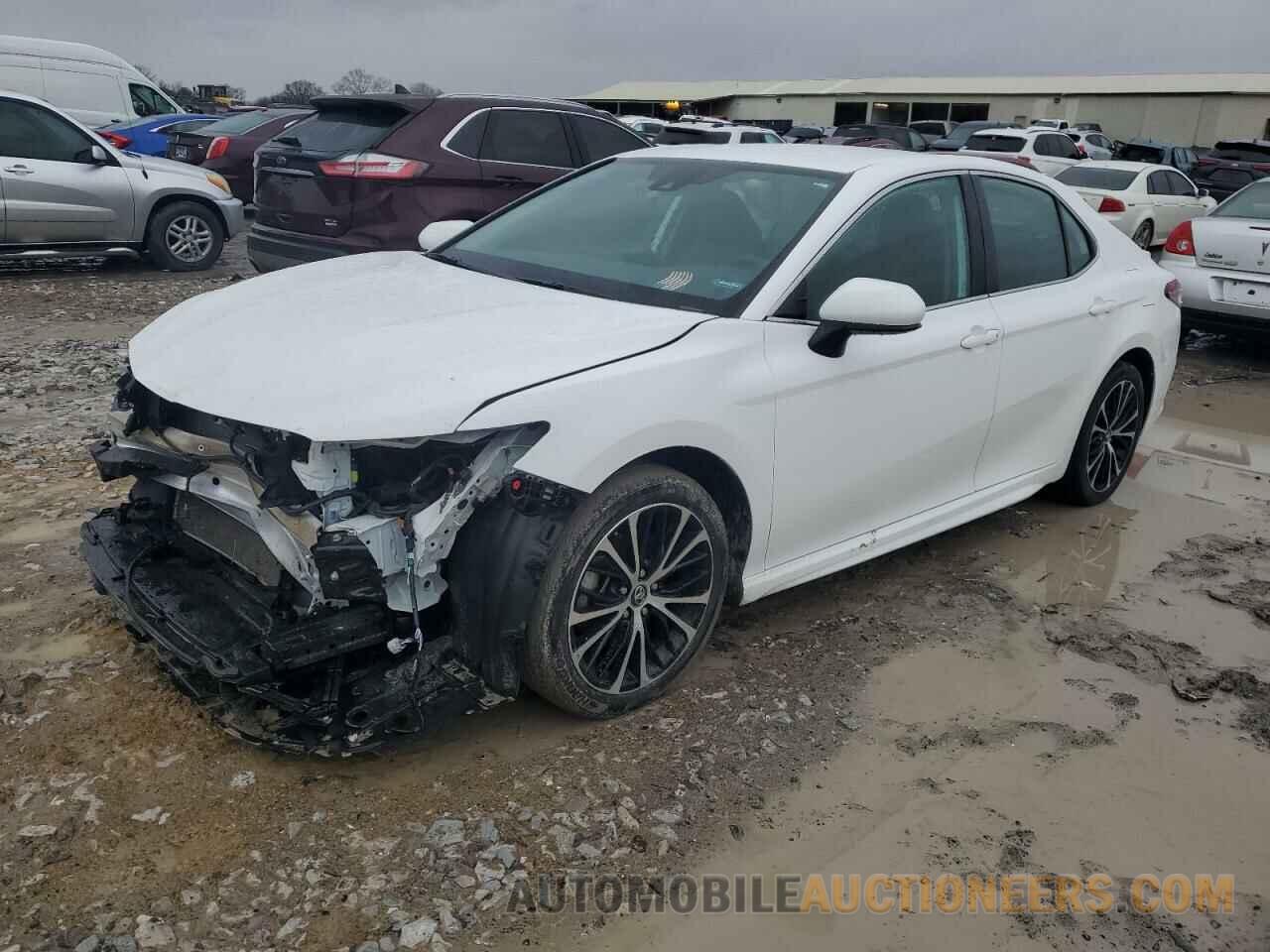 4T1B11HKXKU822930 TOYOTA CAMRY 2019