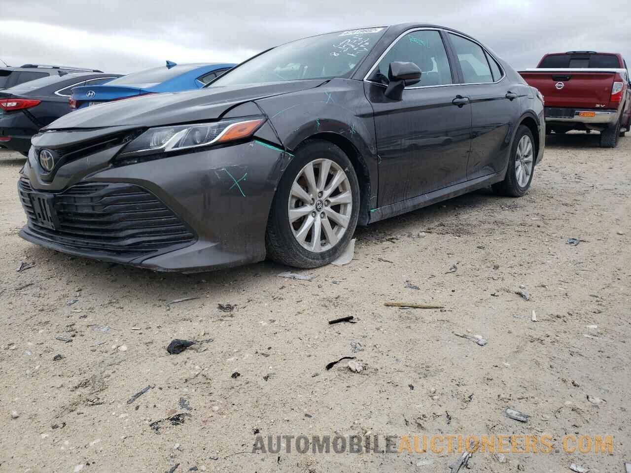 4T1B11HKXKU826007 TOYOTA CAMRY 2019