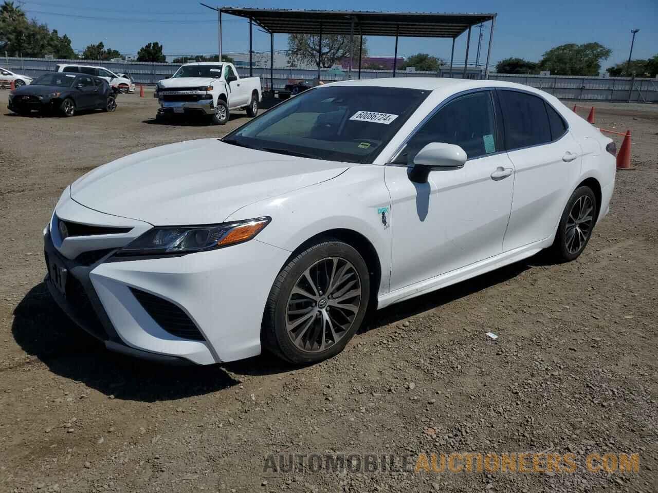 4T1B11HKXKU827724 TOYOTA CAMRY 2019