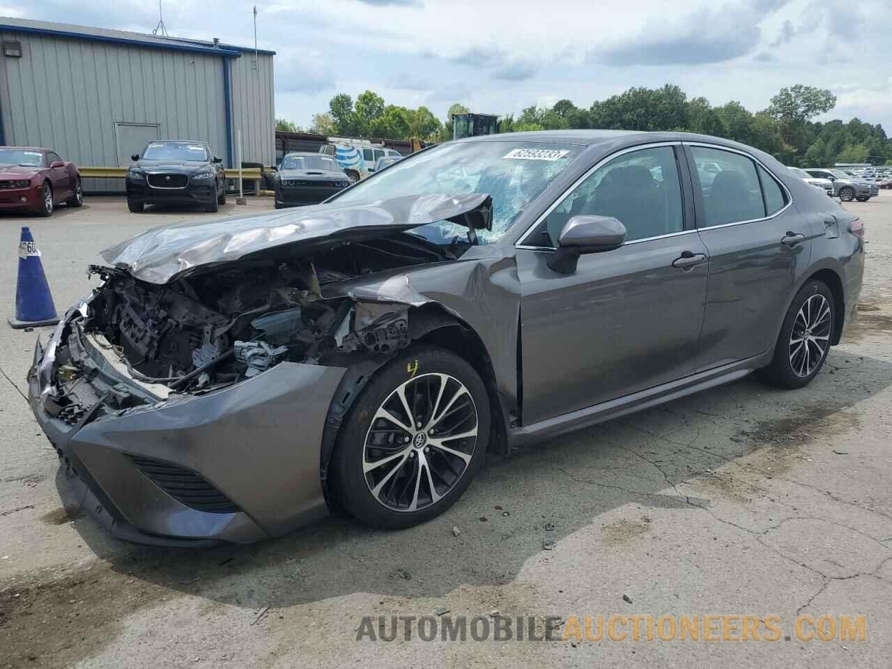 4T1B11HKXKU829943 TOYOTA CAMRY 2019