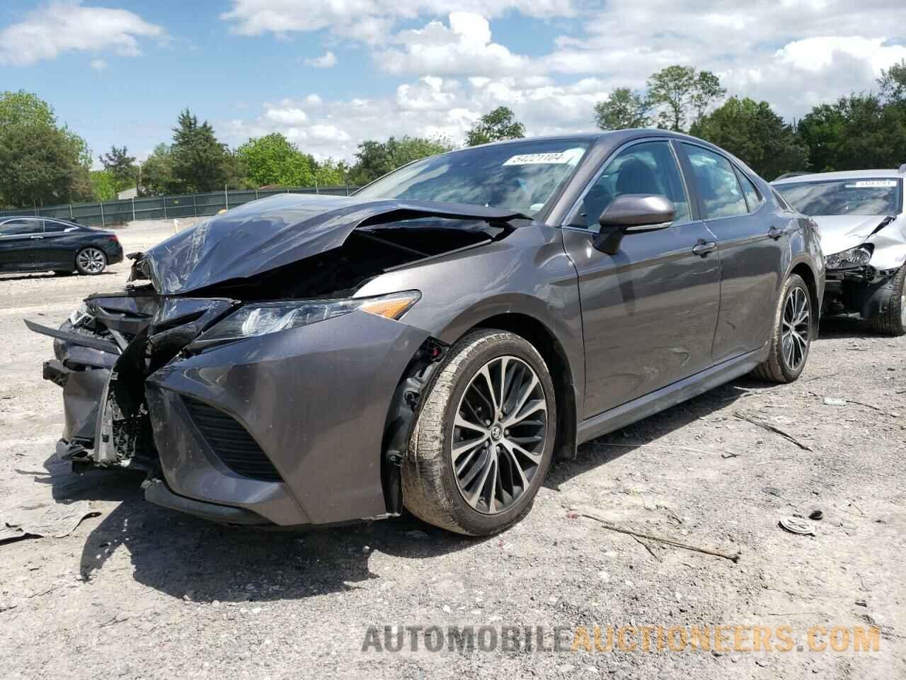 4T1B11HKXKU855717 TOYOTA CAMRY 2019