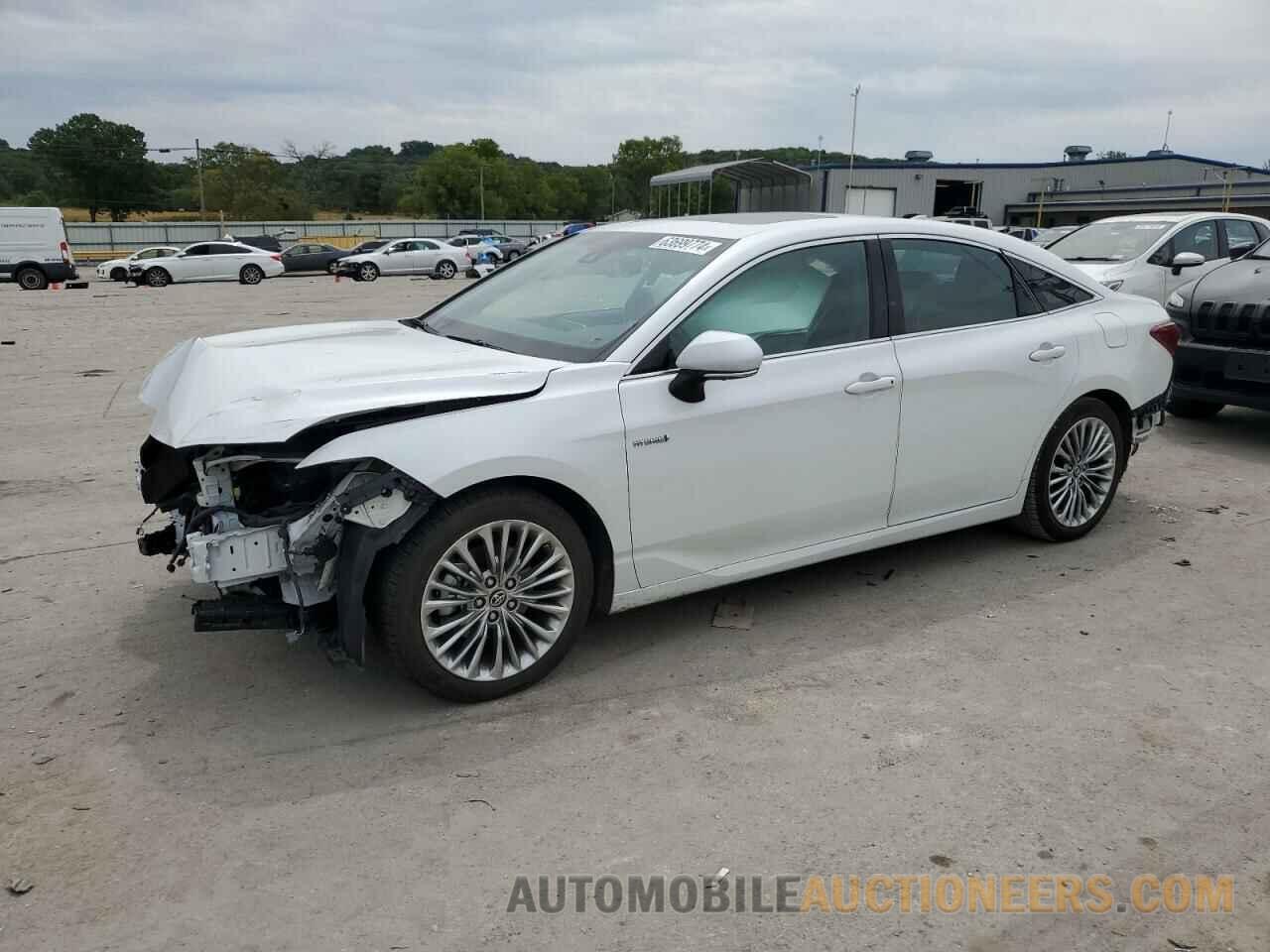 4T1B21FB0KU008379 TOYOTA AVALON 2019