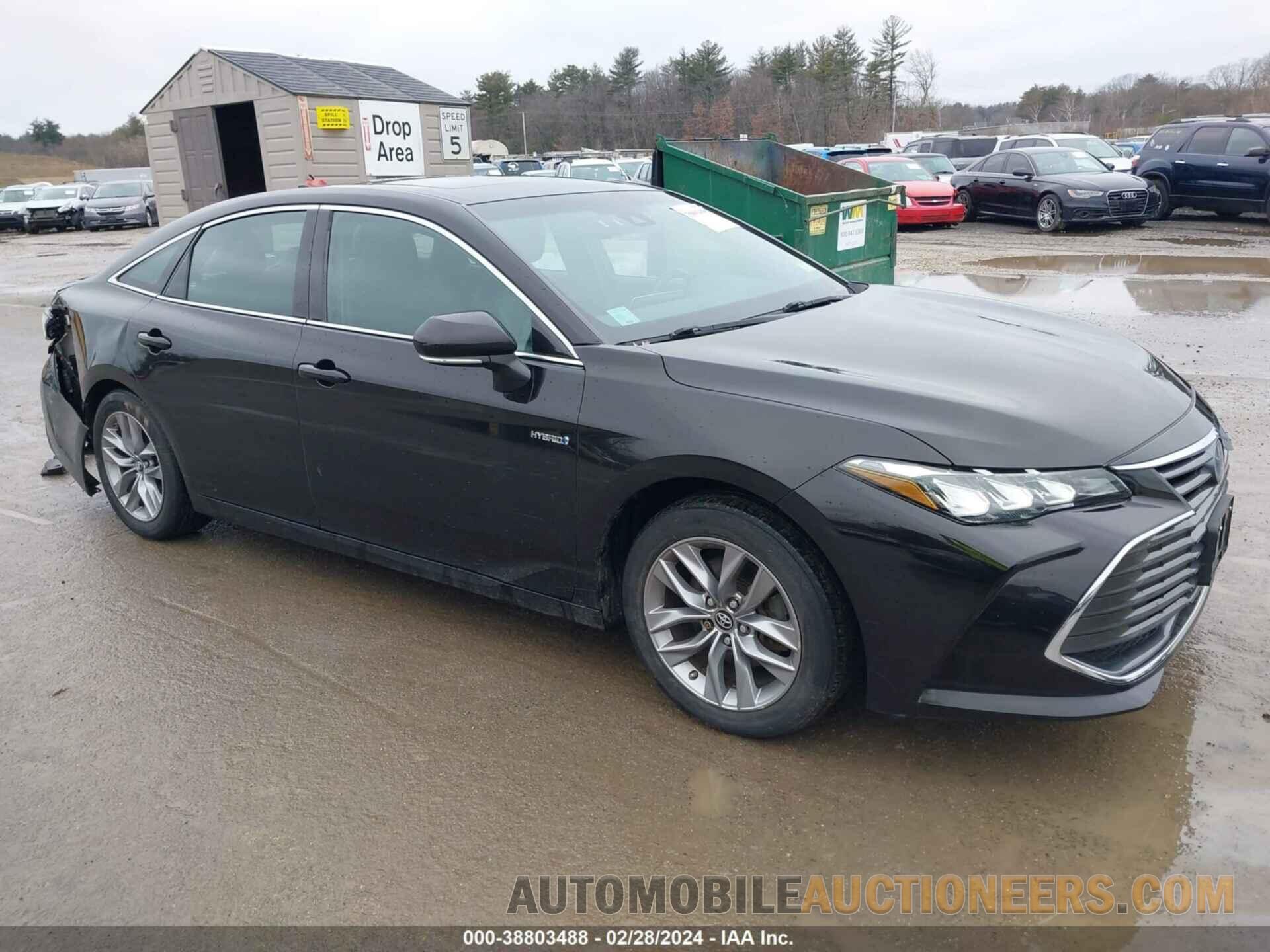 4T1B21FB1KU008018 TOYOTA AVALON HYBRID 2019