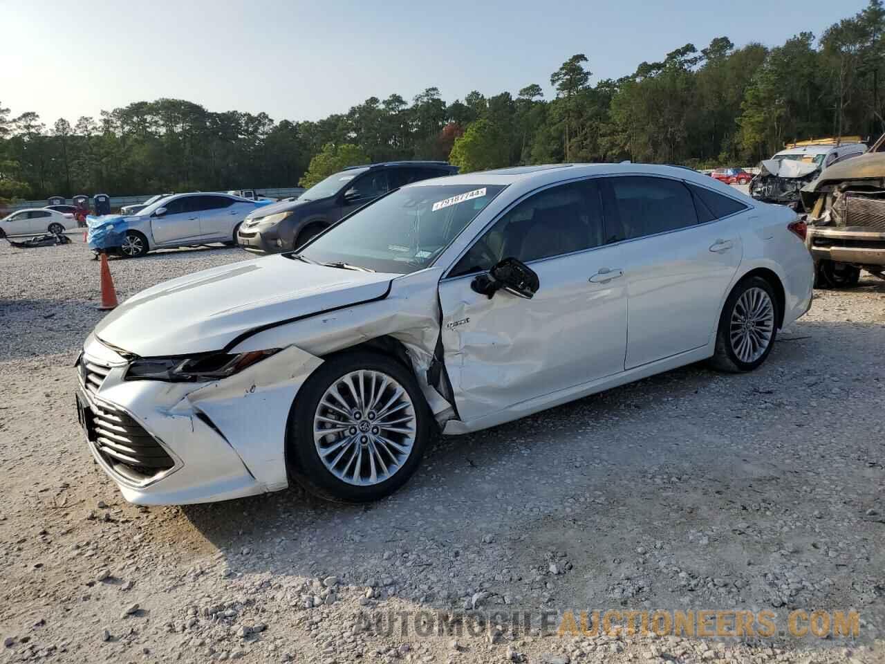 4T1B21FB1KU010609 TOYOTA AVALON 2019