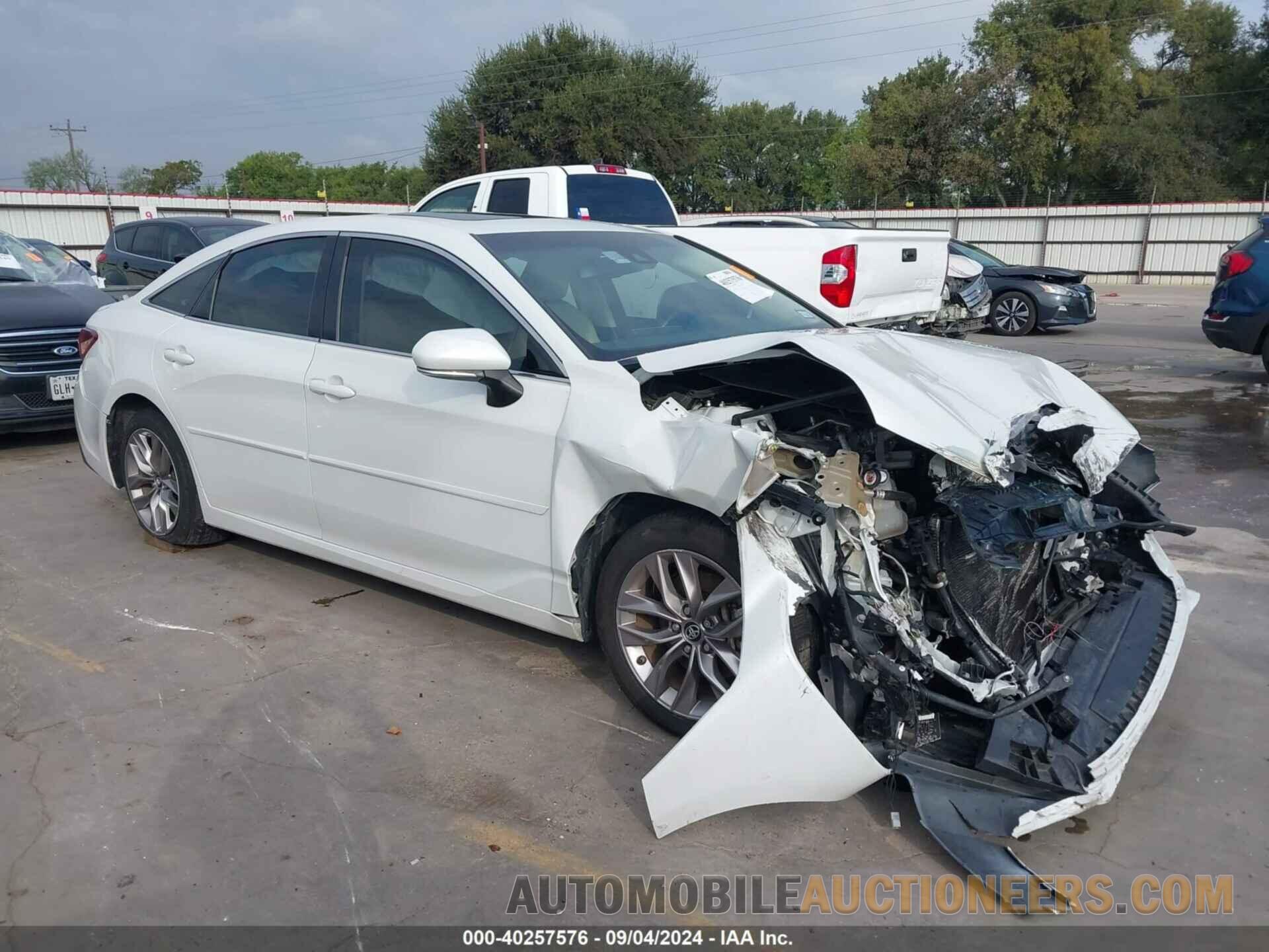 4T1B21FB4KU002892 TOYOTA AVALON HYBRID 2019