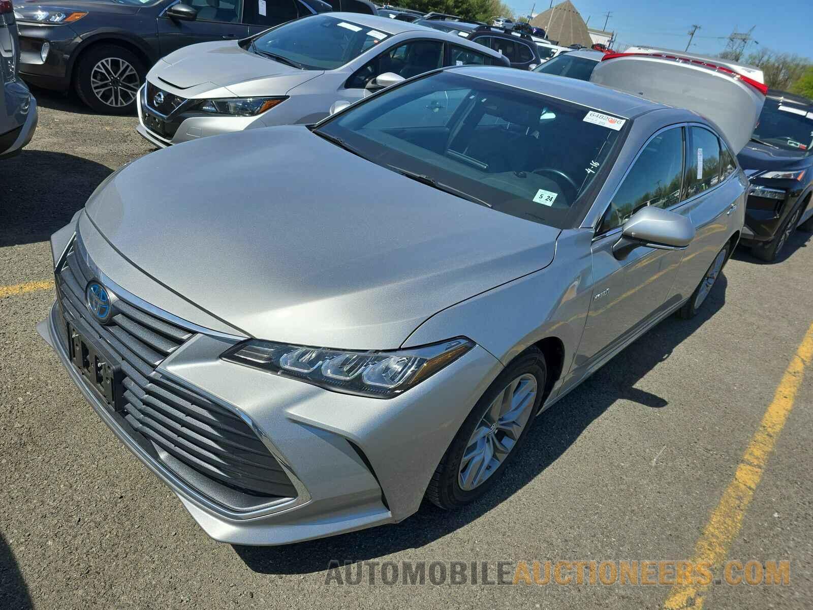 4T1B21FB4KU009082 Toyota Avalon Hybrid 2019