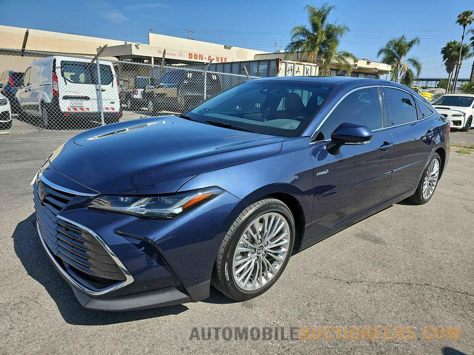 4T1B21FB4KU009356 Toyota Avalon Hybrid 2019