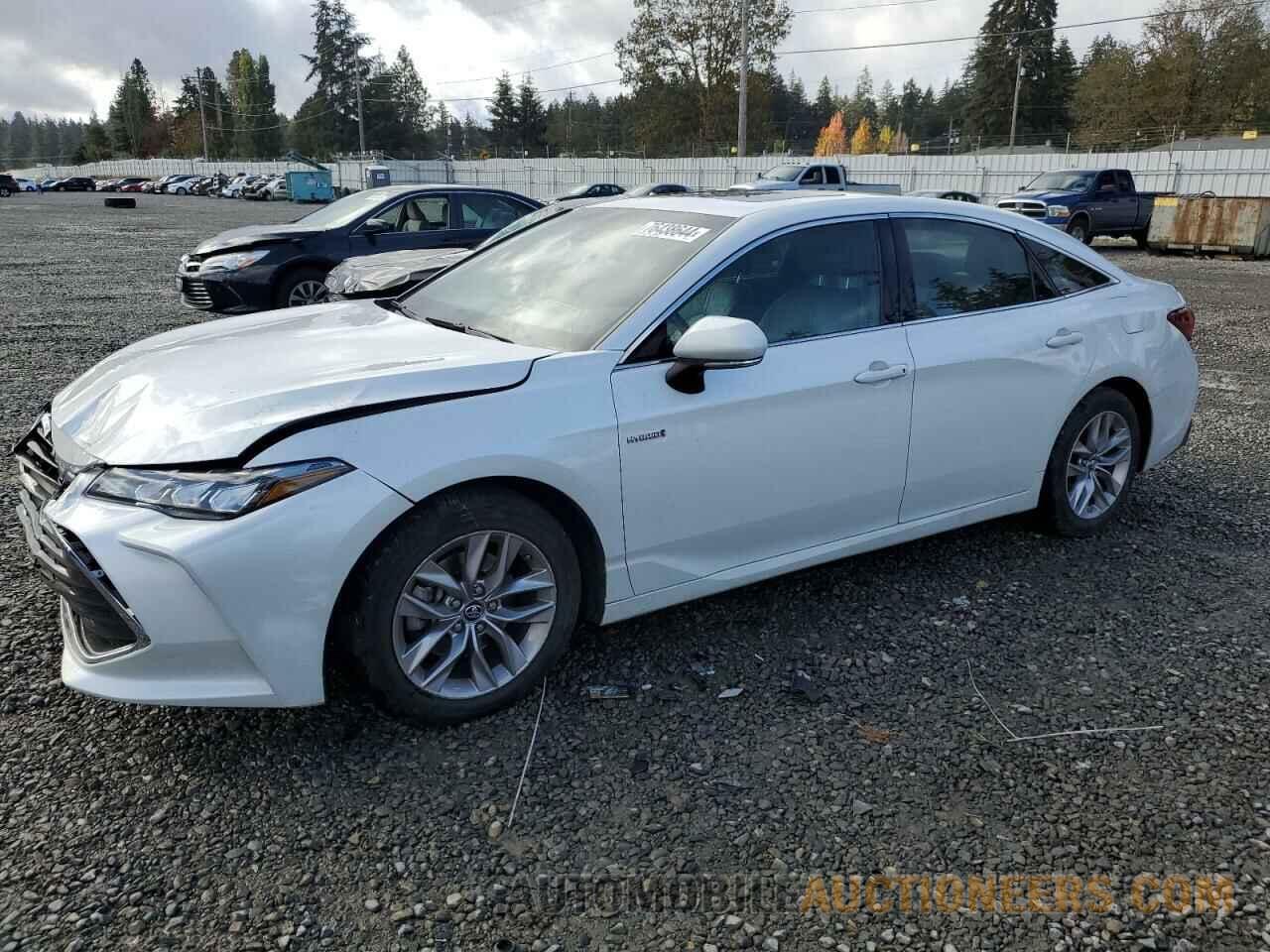 4T1B21FBXKU001097 TOYOTA AVALON 2019