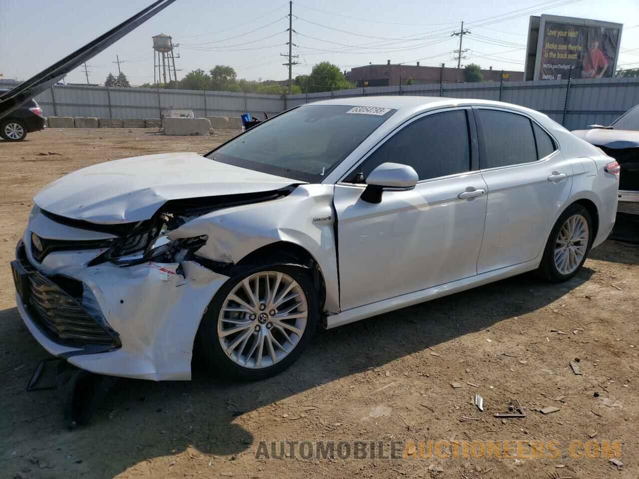 4T1B21HK0JU002819 TOYOTA CAMRY 2018