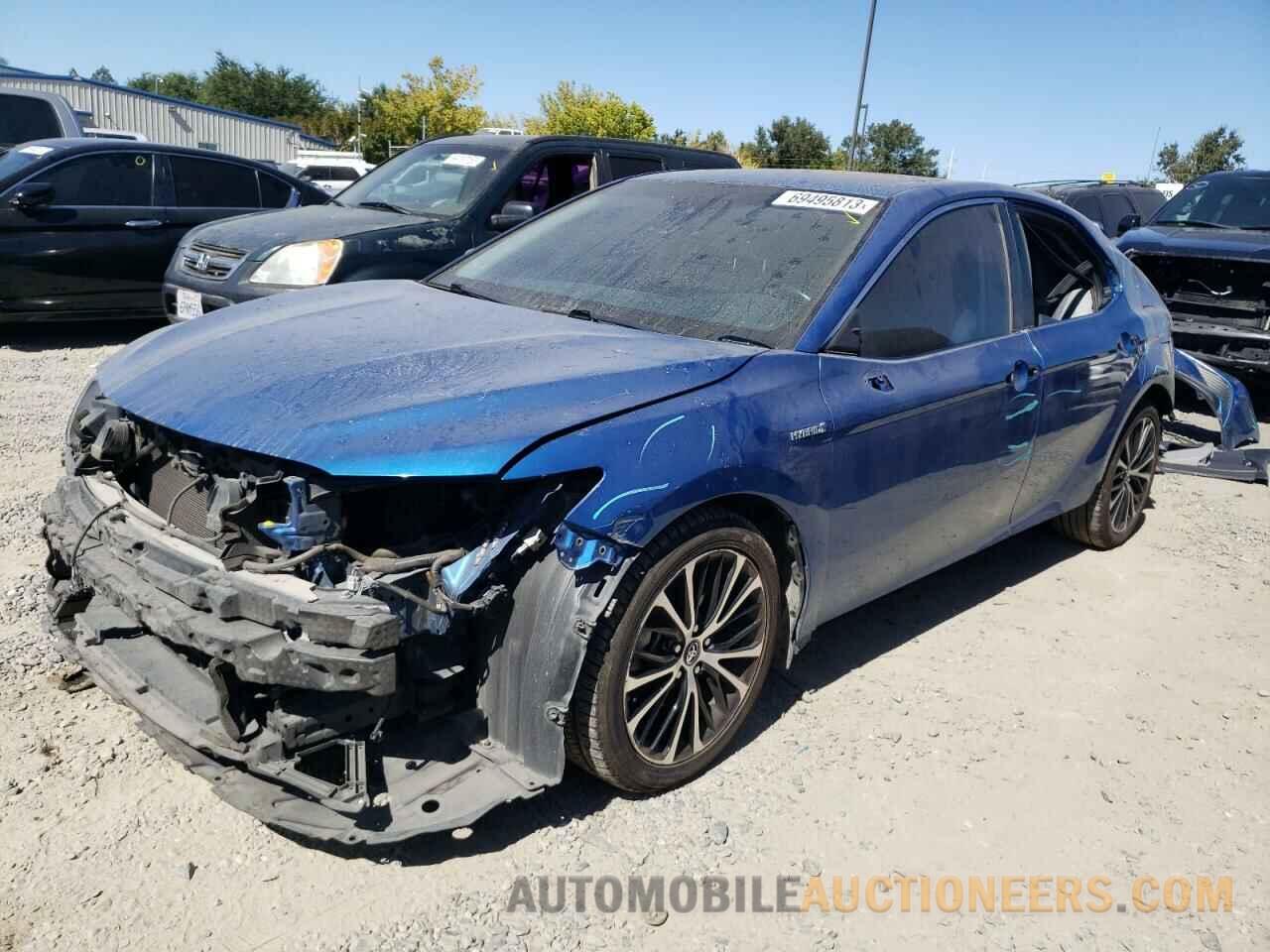 4T1B21HK0JU004568 TOYOTA CAMRY 2018