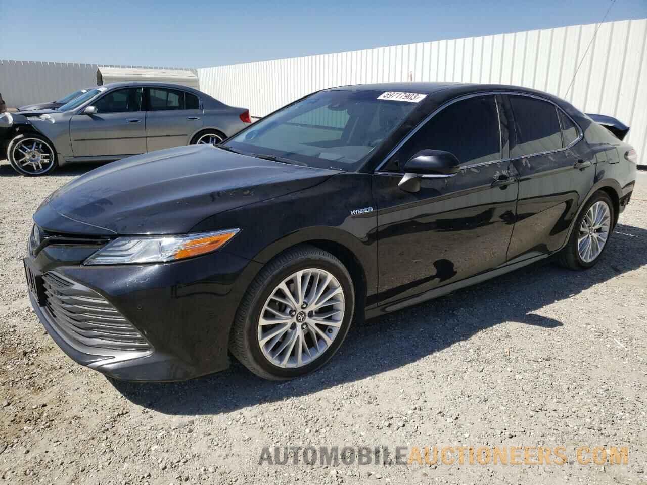 4T1B21HK0JU509333 TOYOTA CAMRY 2018