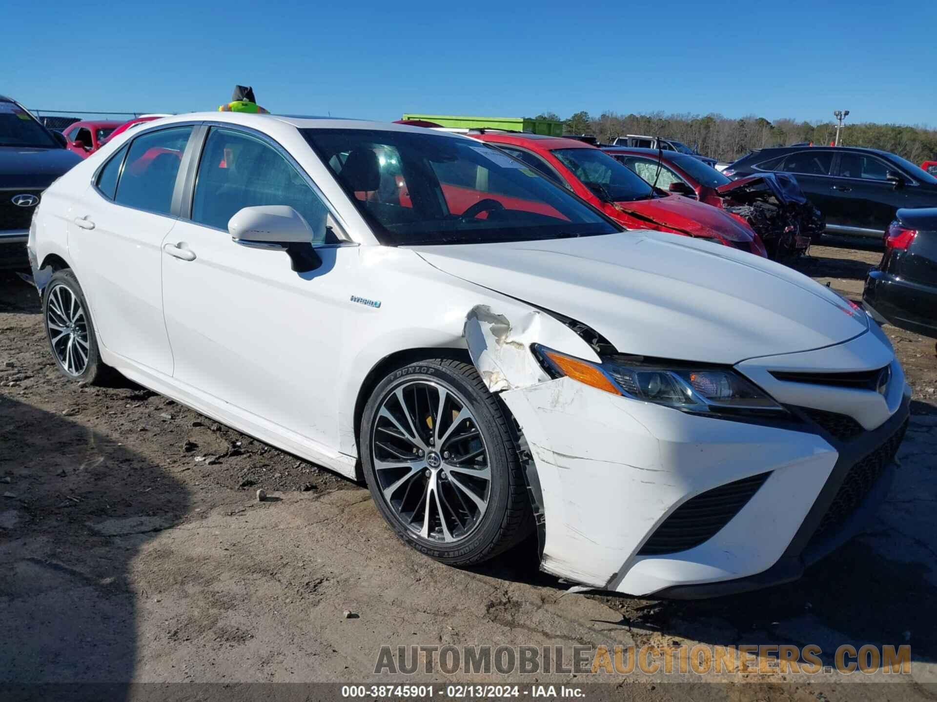 4T1B21HK0KU012493 TOYOTA CAMRY HYBRID 2019