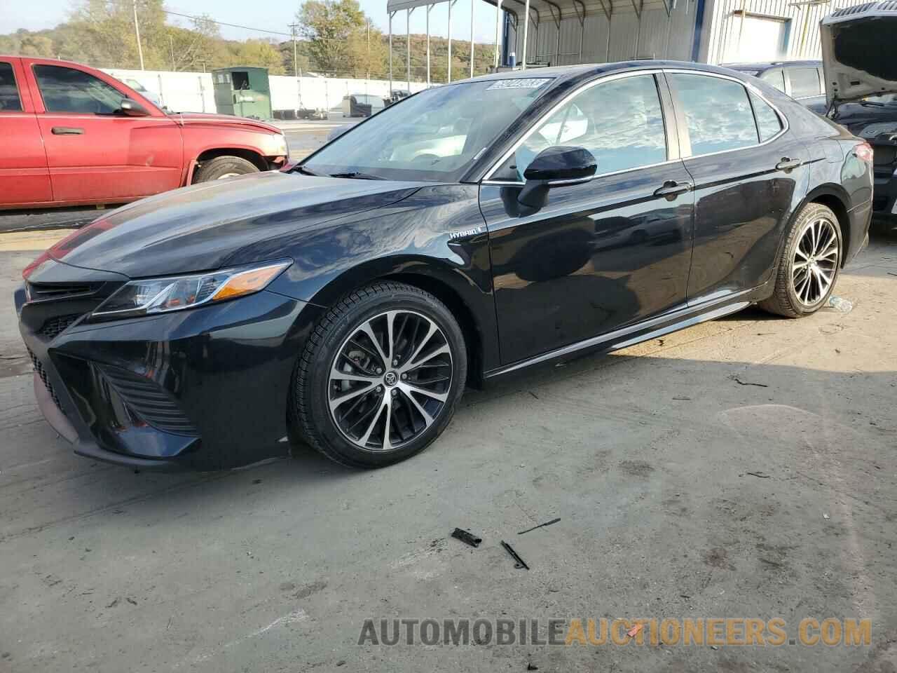 4T1B21HK0KU519555 TOYOTA CAMRY 2019