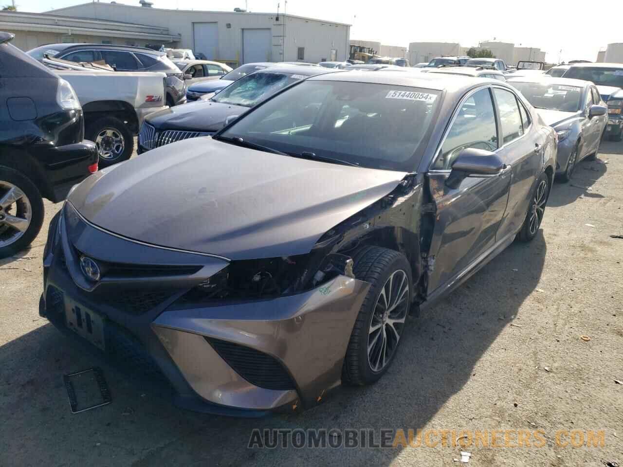 4T1B21HK0KU522004 TOYOTA CAMRY 2019