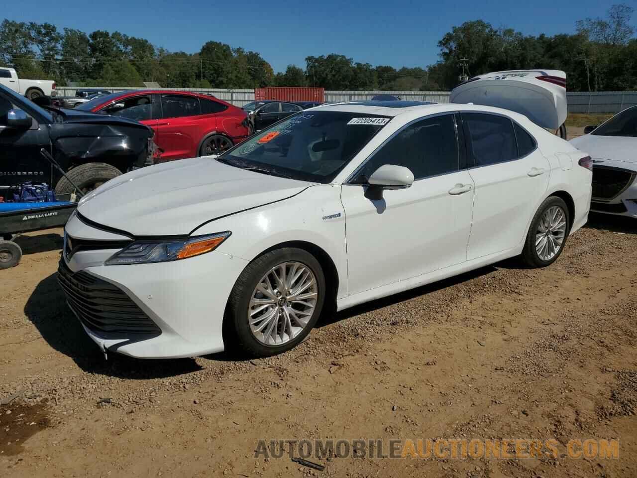 4T1B21HK1JU509079 TOYOTA CAMRY 2018