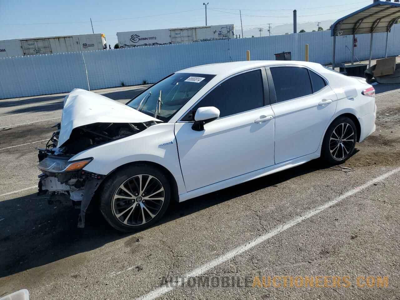 4T1B21HK2JU008055 TOYOTA CAMRY 2018